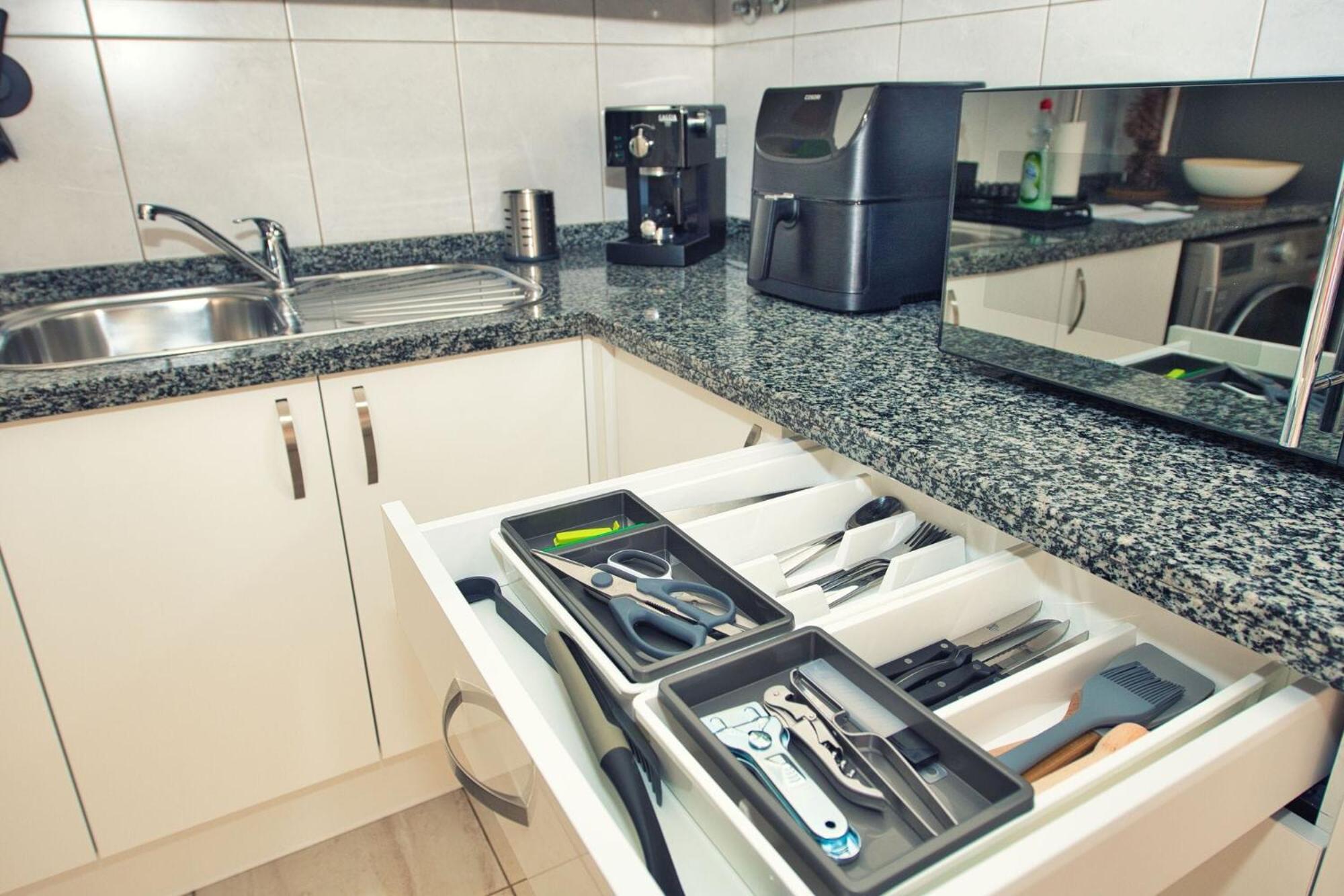 Ocean View Perfect Sunset Apartment, 4 Rooms 137M2, Wifi & Bbq 圣米格尔德阿沃纳 外观 照片