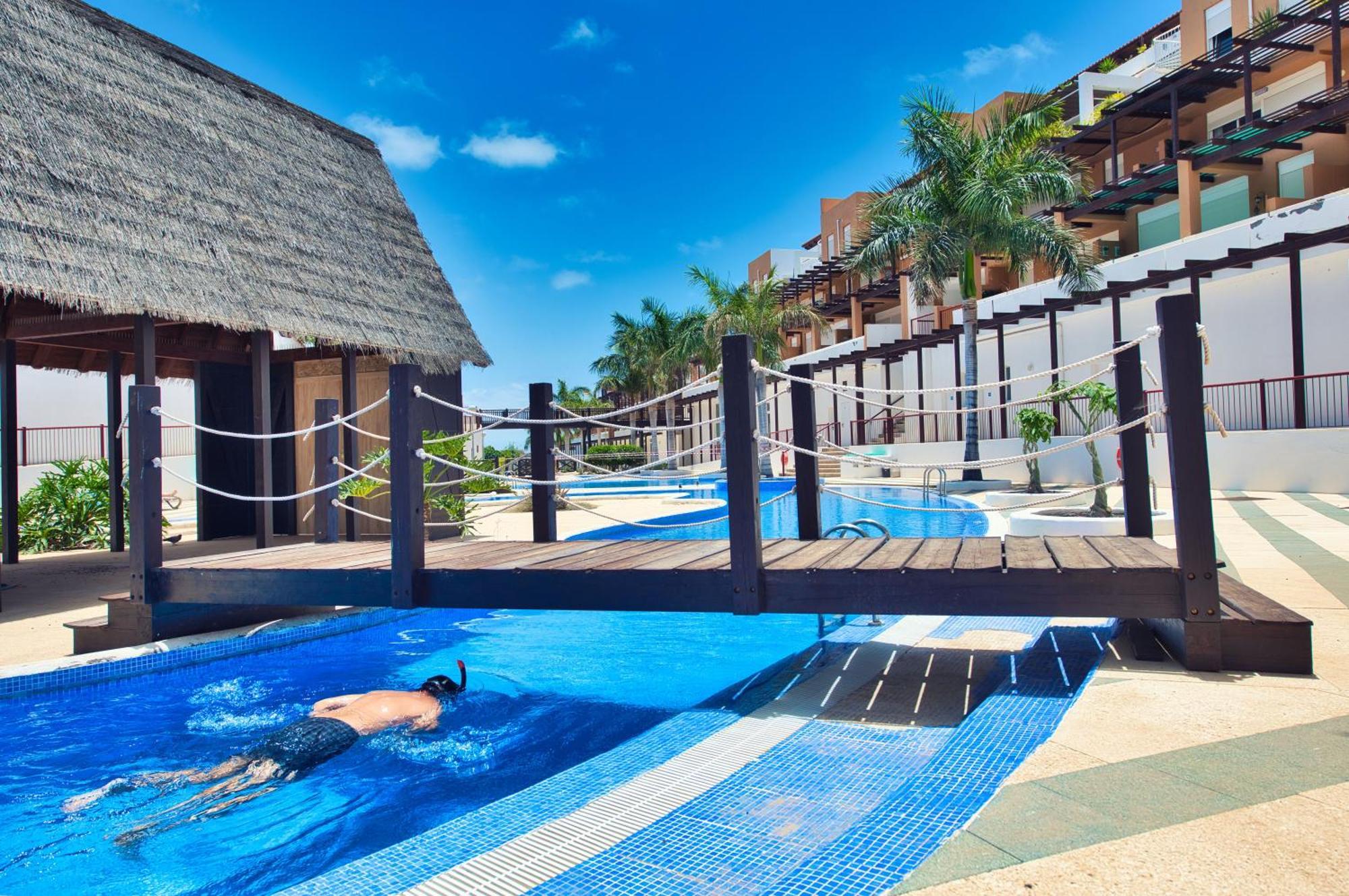Ocean View Perfect Sunset Apartment, 4 Rooms 137M2, Wifi & Bbq 圣米格尔德阿沃纳 外观 照片