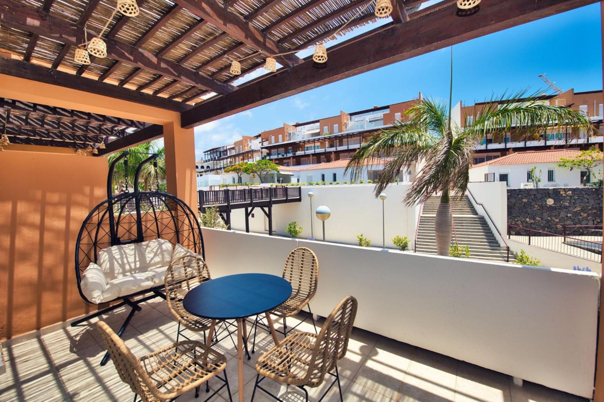 Ocean View Perfect Sunset Apartment, 4 Rooms 137M2, Wifi & Bbq 圣米格尔德阿沃纳 外观 照片