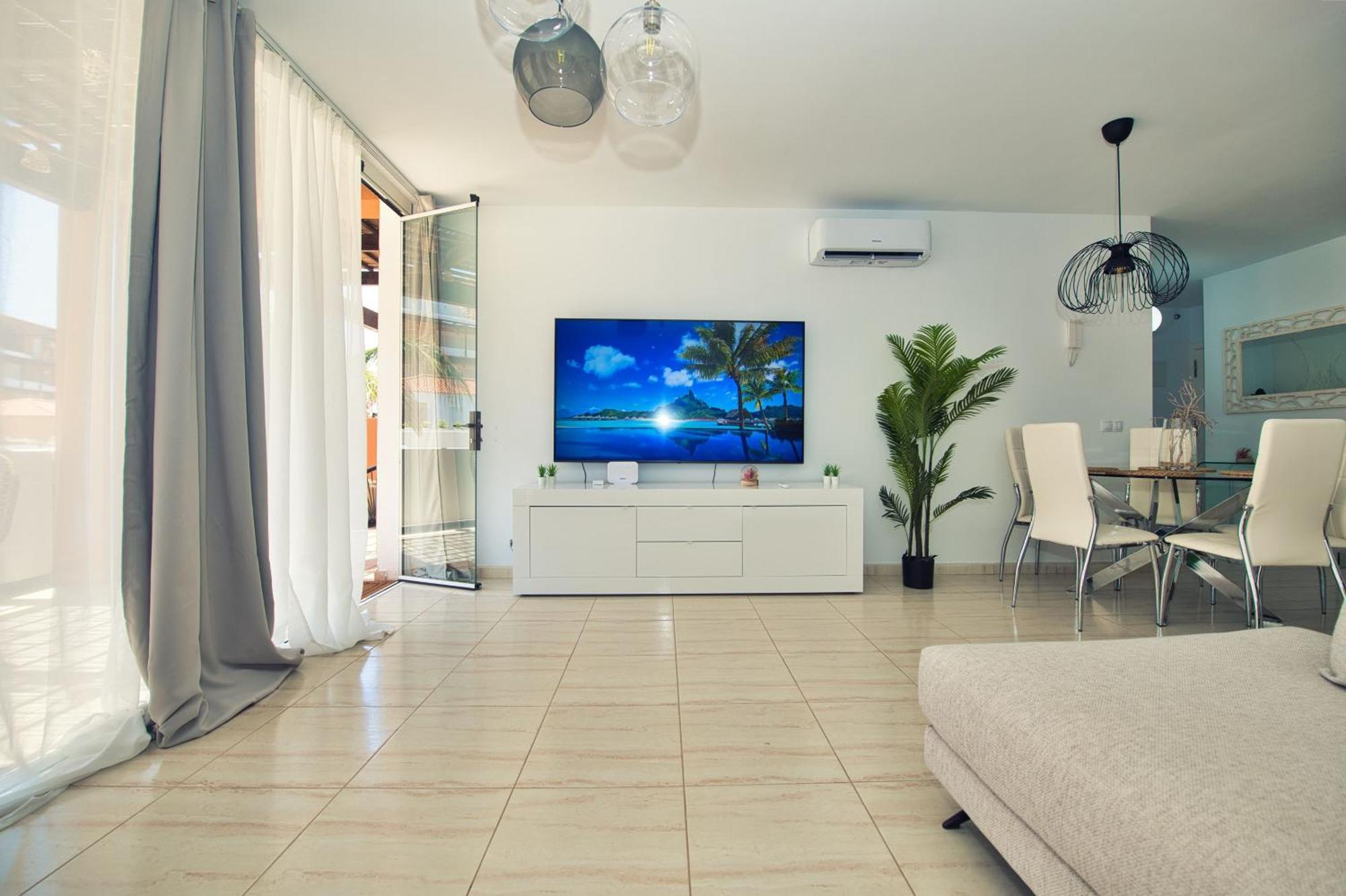 Ocean View Perfect Sunset Apartment, 4 Rooms 137M2, Wifi & Bbq 圣米格尔德阿沃纳 外观 照片